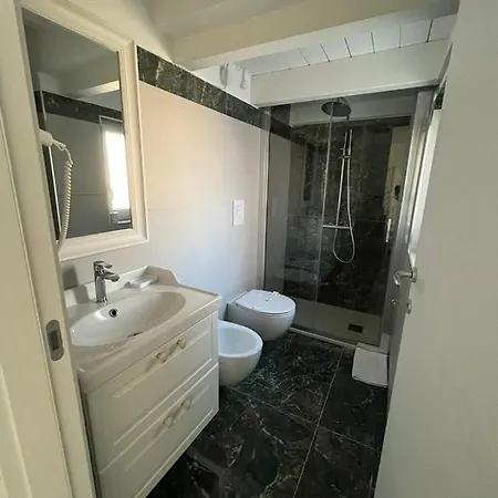 Supriani Luxury